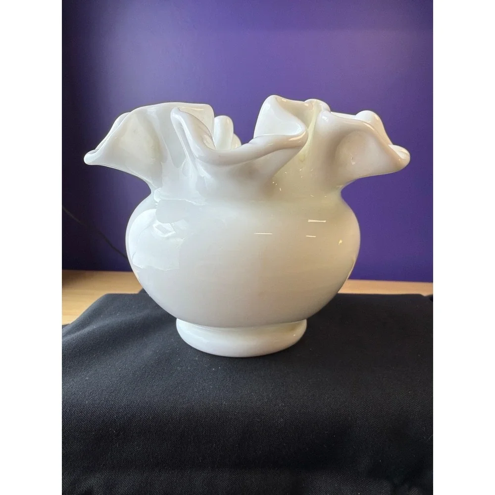 White Milk Glass Ruffled Rose Bowl Vase‎ Fenton Style Cottagecore